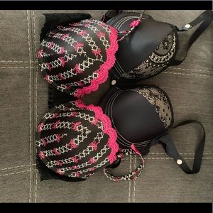 Bras!